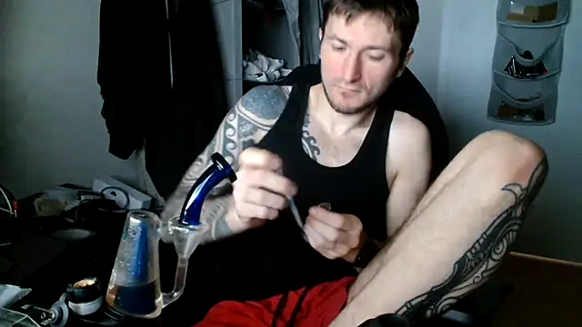 th1  online show from 04/01/26, 10:16