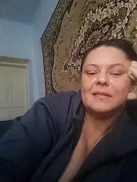 Snapshot of JillOKissx chatting on 10/22/25, 08:14 JillOKissx online show from 10/22/25, 08:14