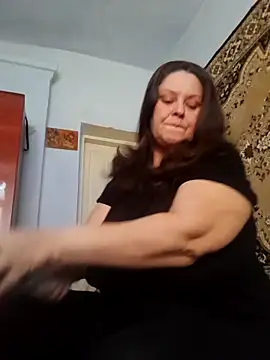 Snapshot of JillOKissx chatting on 11/05/25, 08:36 JillOKissx online show from 11/05/25, 08:36