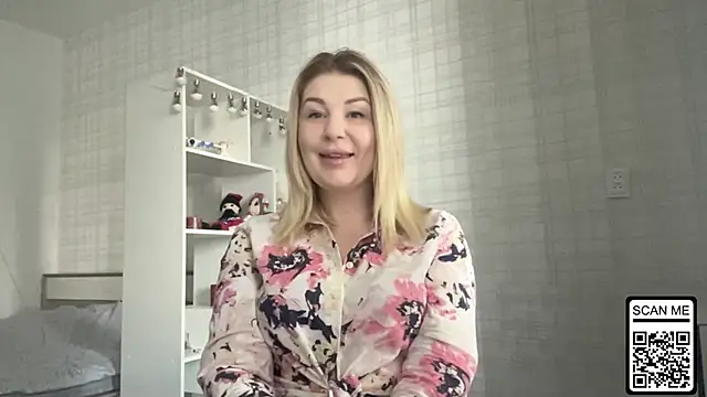 Blondie xoxoxo online show from 01/17/26, 10:31