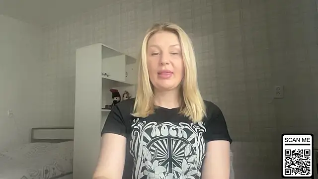 Blondie xoxoxo online show from 03/04/26, 10:54