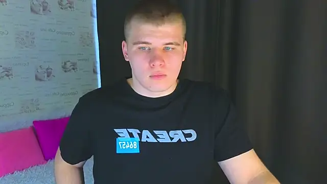 kittenmurr online show from 10/09/25, 10:13