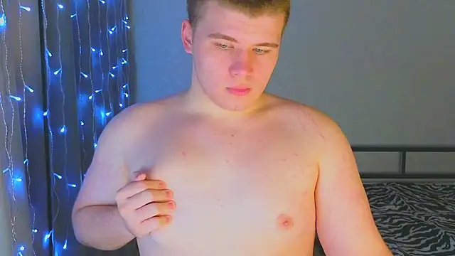 kittenmurr online show from 12/21/25, 08:38