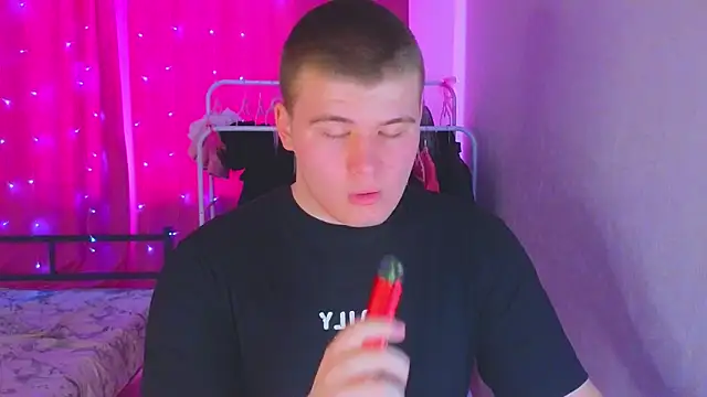 kittenmurr online show from 03/03/26, 09:15