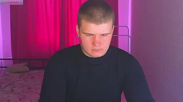 kittenmurr online show from 04/14/26, 10:32