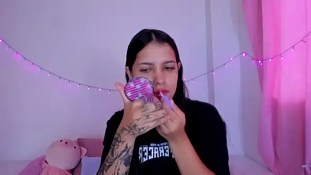 Abby roussee online show from 09/30/25, 12:43