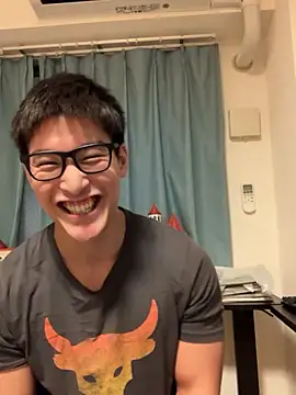 masucle216 online show from 04/15/26, 01:29