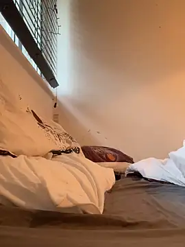 Charsworld online show from 09/27/25, 07:57