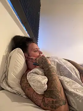 Charsworld online show from 02/13/26, 04:58