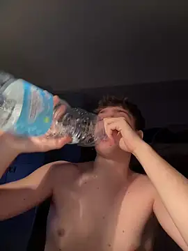 Snapshot of Fappatore_Nato05 chatting on 09/26/25, 05:06 Fappatore Nato05 online show from 09/26/25, 05:06