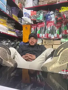 sebastiann0  online show from 01/05/26, 09:29