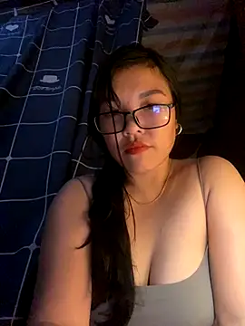 Snapshot of sexybaby_00 chatting on 09/09/25, 04:34 sexybaby 00 online show from 09/09/25, 04:34
