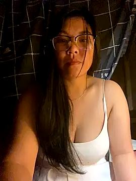 Snapshot of sexybaby_00 chatting on 10/16/25, 10:11 sexybaby 00 online show from 10/16/25, 10:11