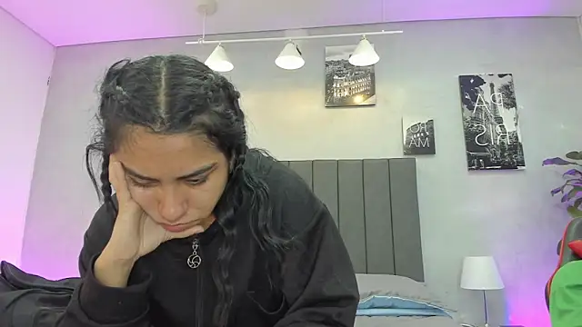 violet and myers online show from 10/14/25, 11:33