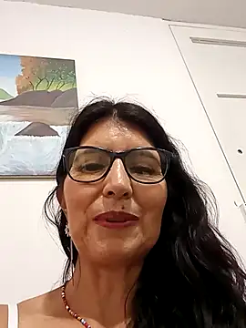 swity foster online show from 11/12/25, 01:11