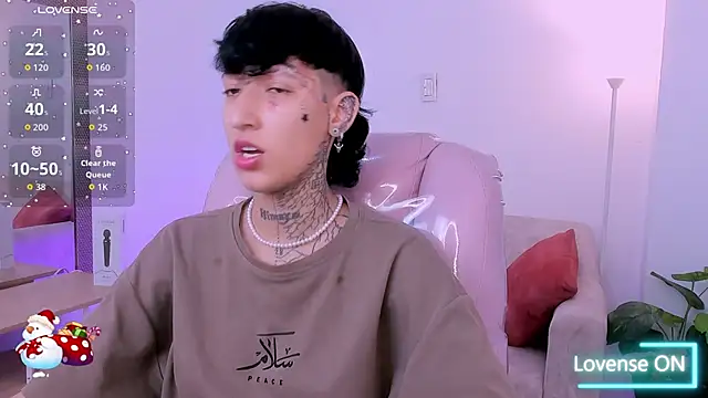 Luci Rose online show from 12/23/25, 12:41