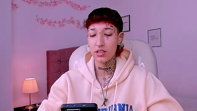 Luci Rose online show from 03/17/26, 03:59