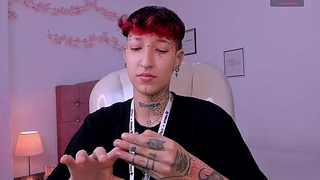 Luci Rose online show from 04/23/26, 07:38