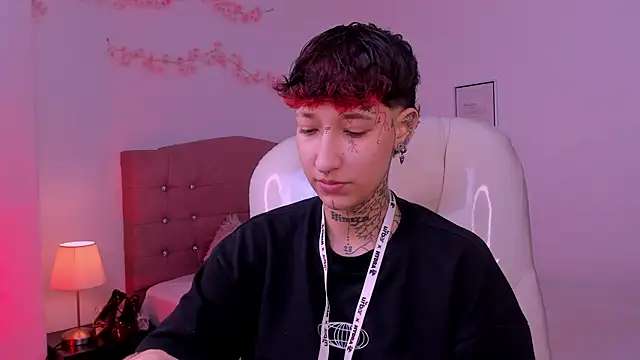 Luci Rose online show from 05/20/26, 01:39