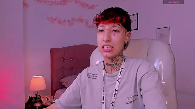Luci Rose online show from 05/28/26, 12:13