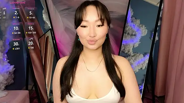Snapshot of Mary_Driden chatting on 03/20/26, 12:32 Mary Driden online show from 03/20/26, 12:32