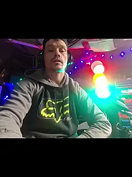 twistafatpipe online show from 05/03/26, 12:44