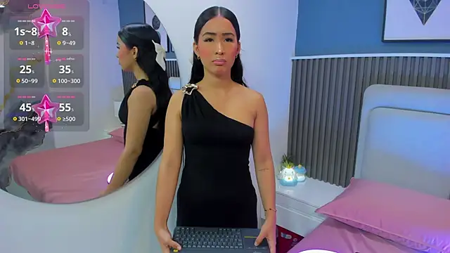 lily  star online show from 11/12/25, 03:29