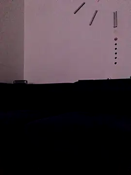 Snapshot of vanessa_tom chatting on 11/15/25, 01:36 vanessa tom online show from 11/15/25, 01:36