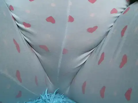 Snapshot of Darkplay_extreme chatting on 10/16/25, 10:22 Darkplay extreme online show from 10/16/25, 10:22