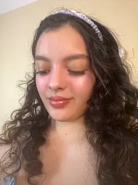 AriaHeavenss online show from 09/30/25, 12:15