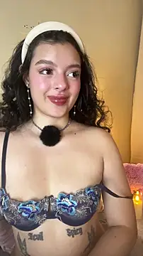 AriaHeavenss online show from 11/04/25, 12:32