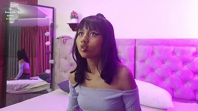 Snapshot of NubesNubladas chatting on 09/20/25, 03:18 NubesNubladas online show from 09/20/25, 03:18