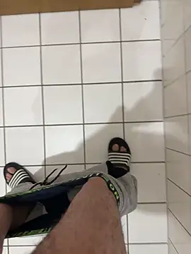 Dicksxd online show from 04/18/26, 08:18