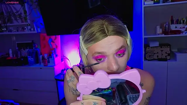 Kkkylie online show from 02/03/26, 01:16