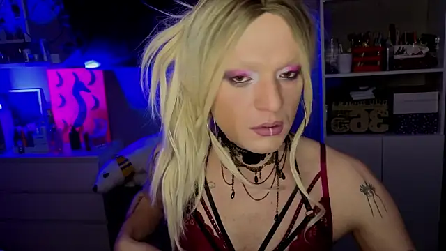 Kkkylie online show from 02/19/26, 02:40