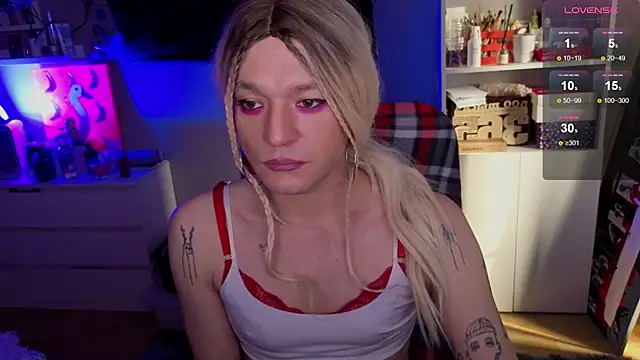 Kkkylie online show from 03/31/26, 12:16