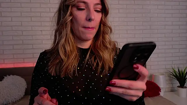 Snapshot of evafolver chatting on 02/10/26, 11:14 evafolver online show from 02/10/26, 11:14