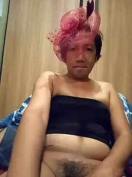 hotedhale online show from 09/10/25, 05:51