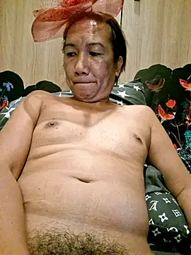 hotedhale online show from 02/02/26, 12:48