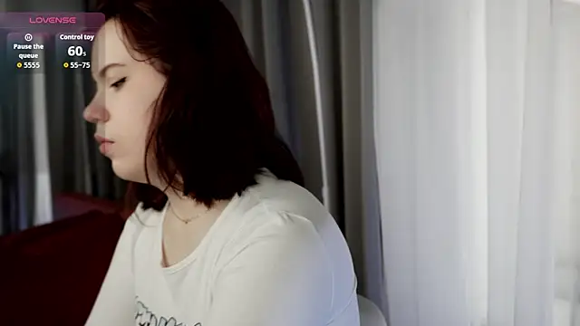 LisaLune online show from 09/10/25, 06:57