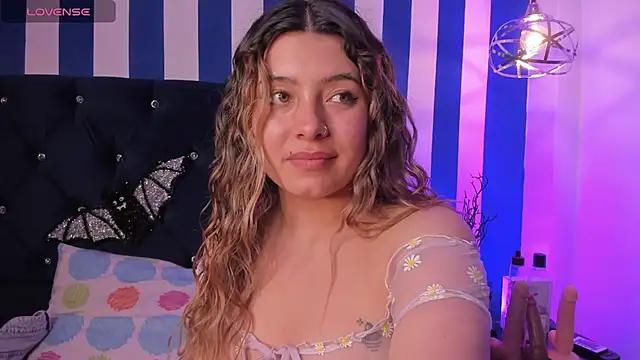 valeria rouse28 online show from 11/07/25, 05:35