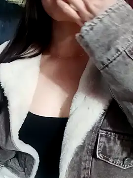 BeMeo003 online show from 12/16/25, 07:02