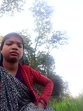 Snapshot of Hemal_Gobin chatting on 12/14/25, 09:14 Hemal Gobin online show from 12/14/25, 09:14