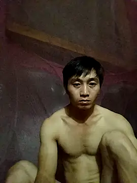 Snapshot of Boytasexy chatting on 09/24/25, 02:42 Boytasexy online show from 09/24/25, 02:42