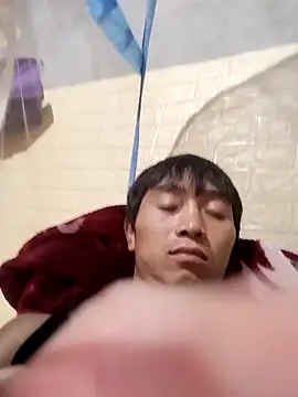 Snapshot of Boytasexy chatting on 10/16/25, 05:14 Boytasexy online show from 10/16/25, 05:14