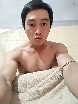 Snapshot of Boytasexy chatting on 10/17/25, 07:00 Boytasexy online show from 10/17/25, 07:00