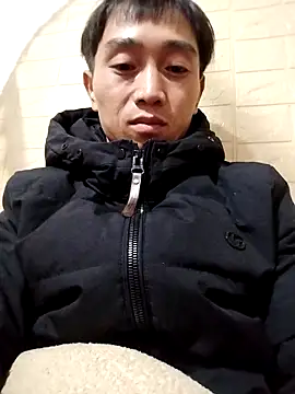 Snapshot of Boytasexy chatting on 11/16/25, 05:18 Boytasexy online show from 11/16/25, 05:18