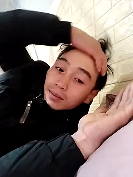 Snapshot of Boytasexy chatting on 11/19/25, 02:55 Boytasexy online show from 11/19/25, 02:55