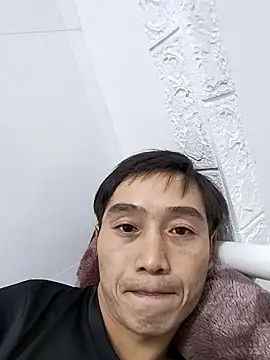 Snapshot of Boytasexy chatting on 11/22/25, 12:04 Boytasexy online show from 11/22/25, 12:04