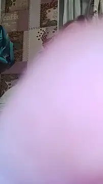 Snapshot of Kiss_Eva chatting on 12/26/24, 04:14 Kiss Eva online show from 12/26/24, 04:14